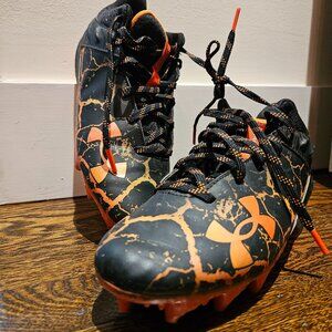 UnderArmour football cleats